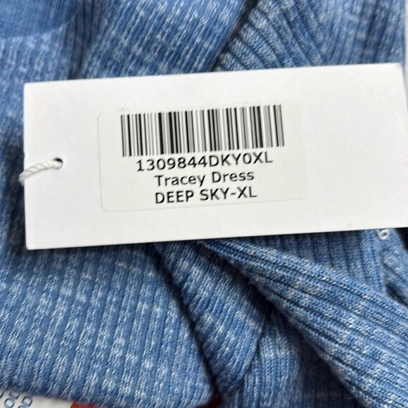 Reformation Tracey Cut out Sky Blue Long Sleeve Dress XL NWT - Picture 3 of 3